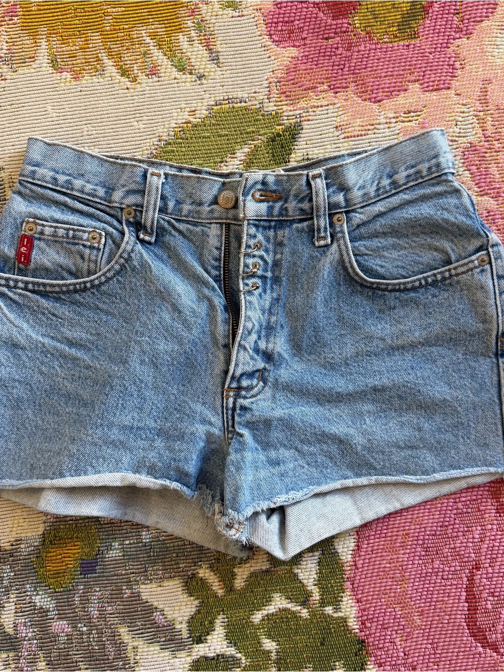 lei Light Blue Women's Denim Cutoff Shorts